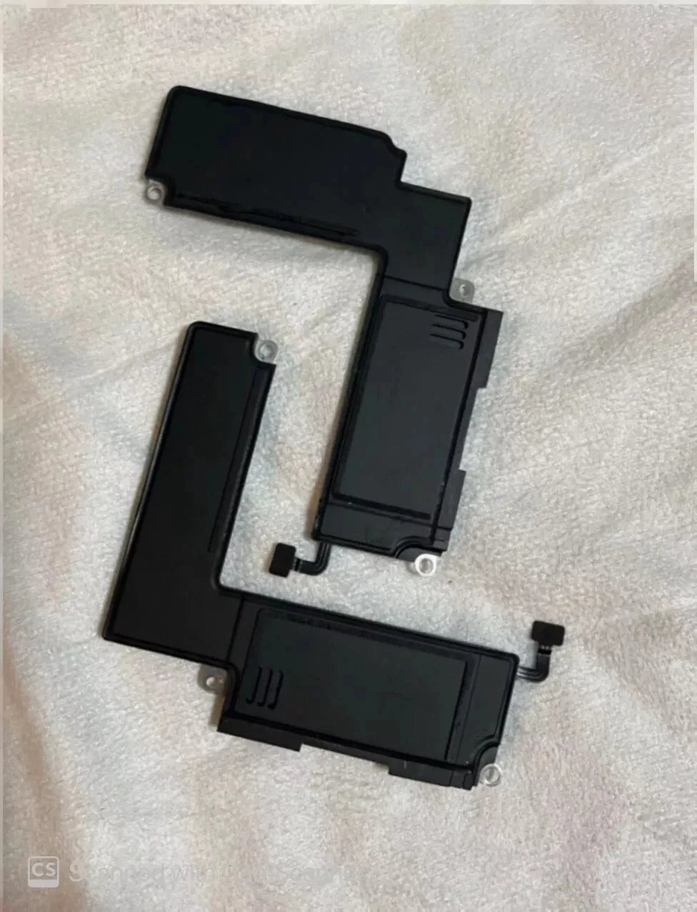 Apple MacBook Air M2/M3  15" 2023 A2941 Emc8301 Original Loud Speakers Either.